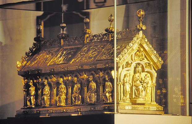 Schrein St. Suitbertus