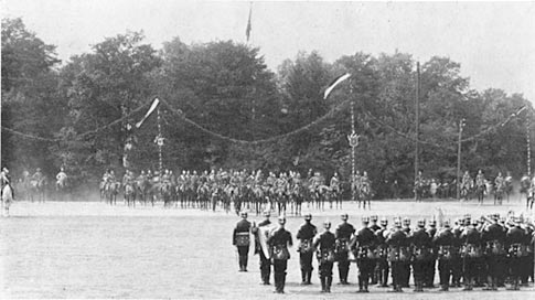 Parade 1906