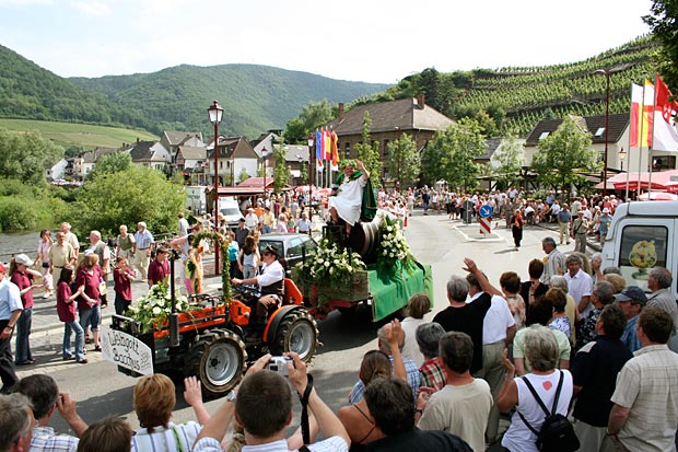 Mayschoss Weinblütenfest